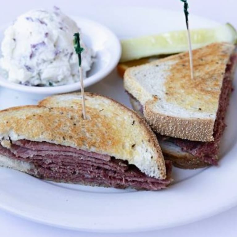 Delicious Reuben Sandwich
