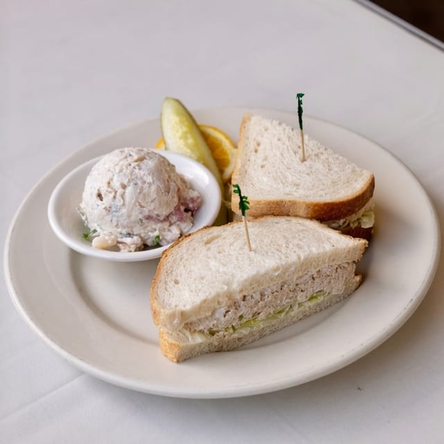Tuna Sandwich.